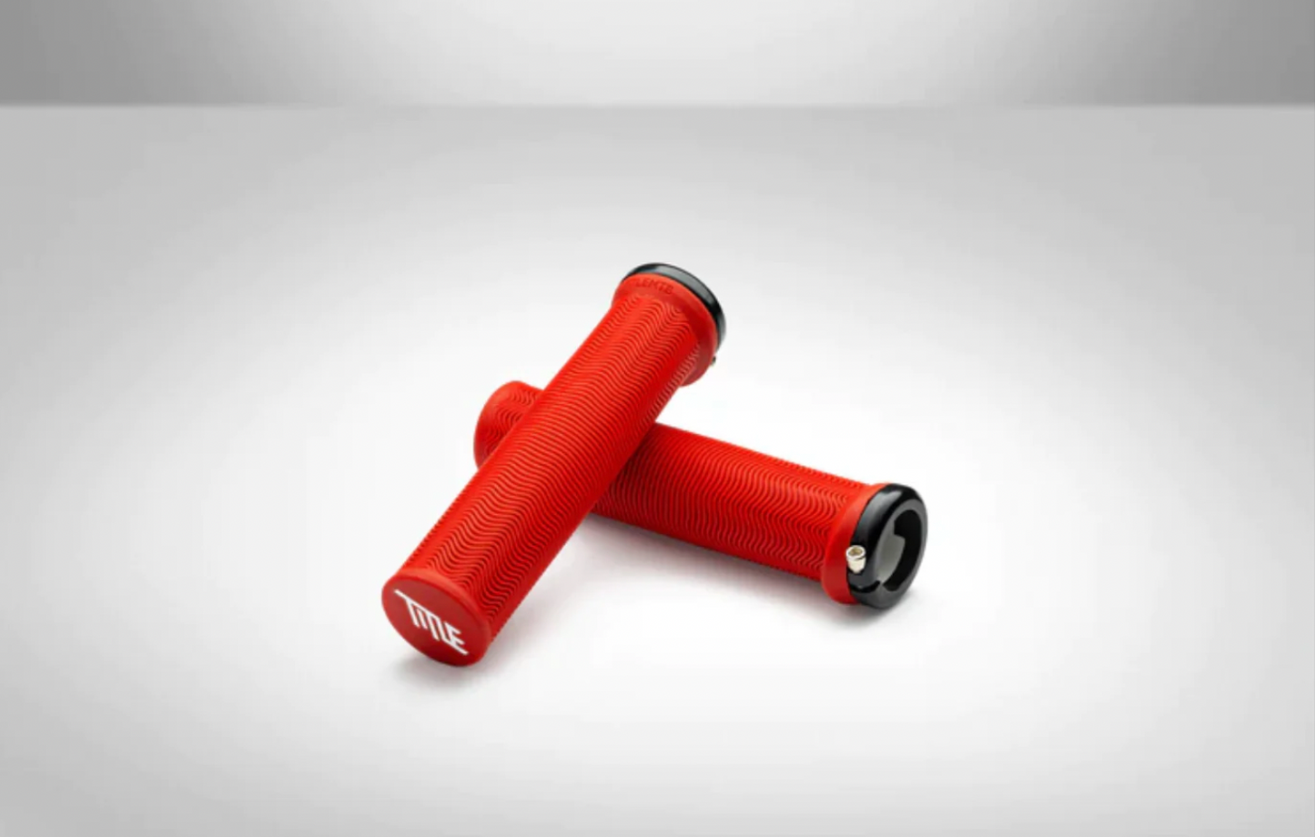 LO1 Grips