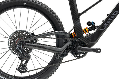 Unno MITH Pro Podium